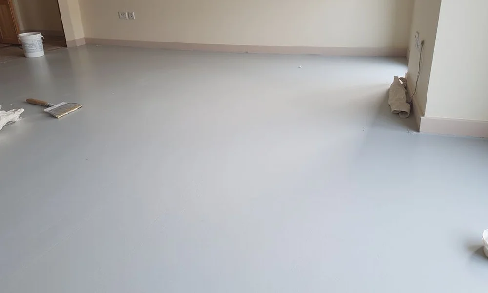 Smooth finished microtopping surface ready for colour